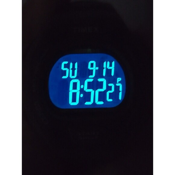 Timex Ironman Classic 30 Lap Watch 44mm Indiglo WR100M New Battery Quartz Mens - Picture 11 of 11